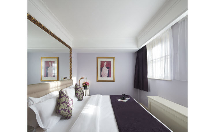 Ascott Mayfair London Room photo