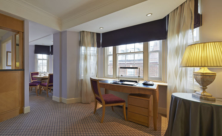 Ascott Mayfair London Room photo